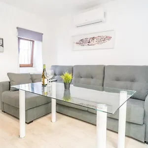 Cuesta De Piletas Ii Appartement